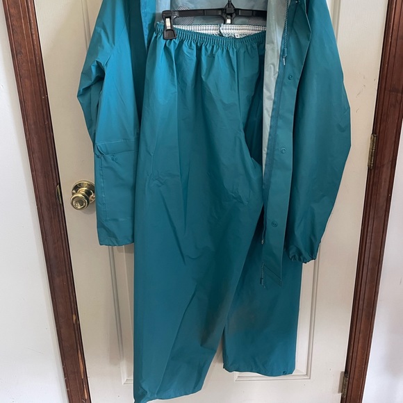 Sterns Dry Wear Jacket and Pants set - Picture 5 of 7